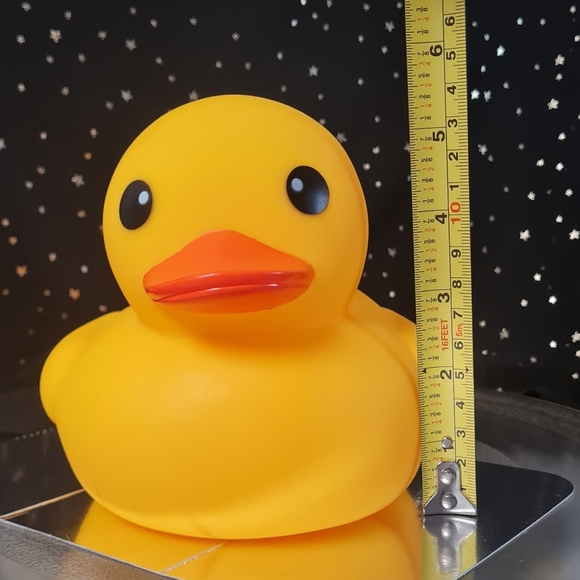 GIANT Rubber Duck Toy Duck Duck Jeep - Picture 5 of 5